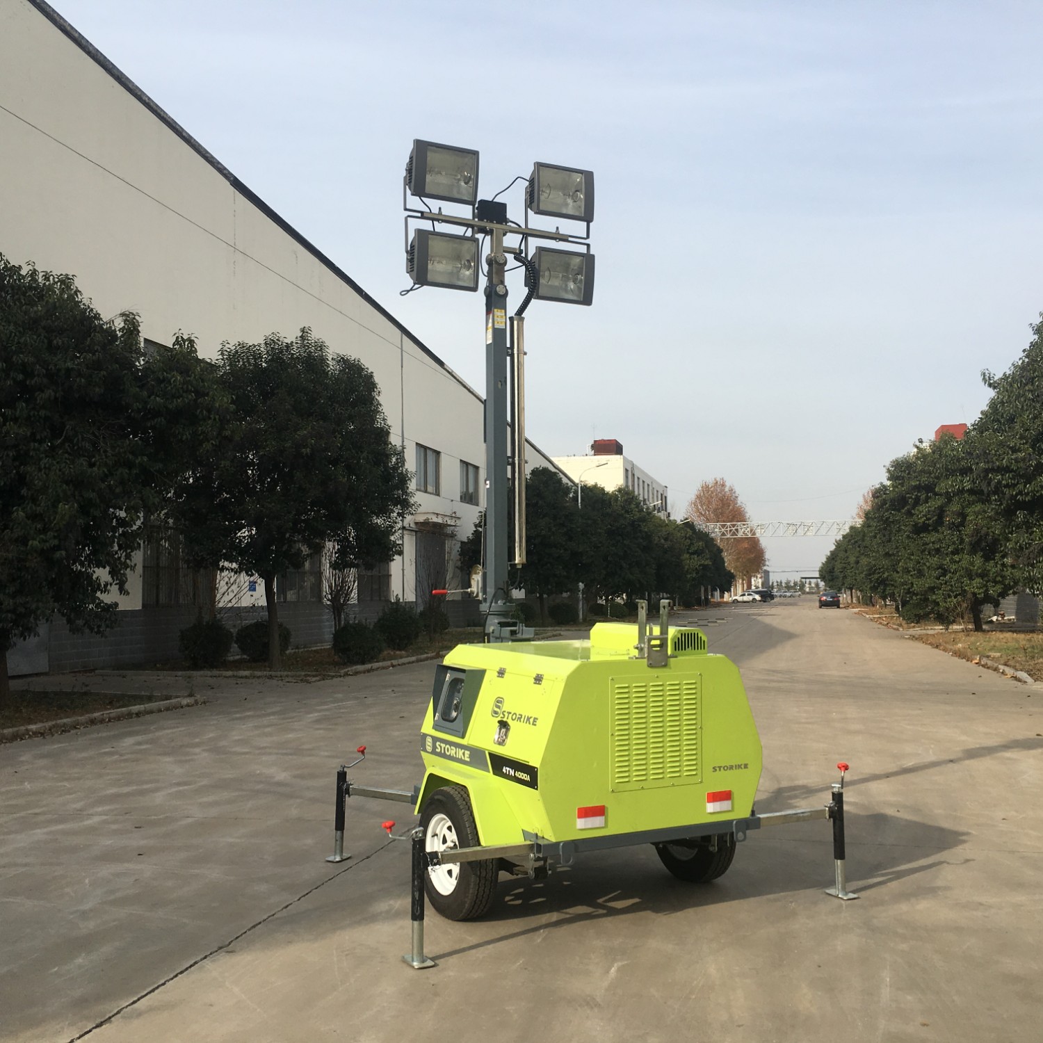 9米移動照明車施工前試啟動注意小技巧有哪些？