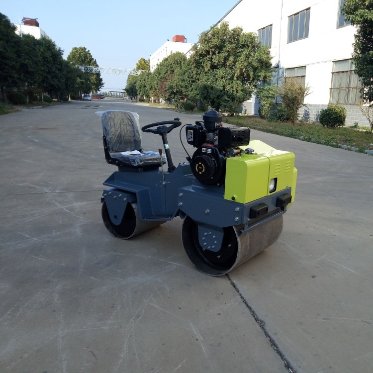 壓路機廠家教給您如何進行壓路機散熱？