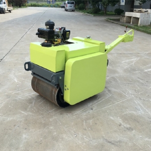 手扶壓路機SVH50