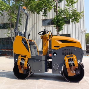 座駕式壓路機ST1200